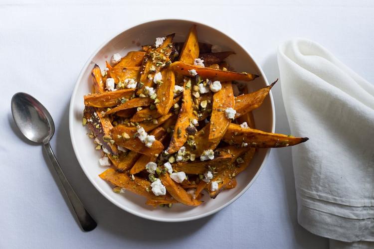 Links to Roasted Sweet Potato Wedges with Wonderful Pistachios, Goat Cheese, and Pomegranate Glaze recipe
